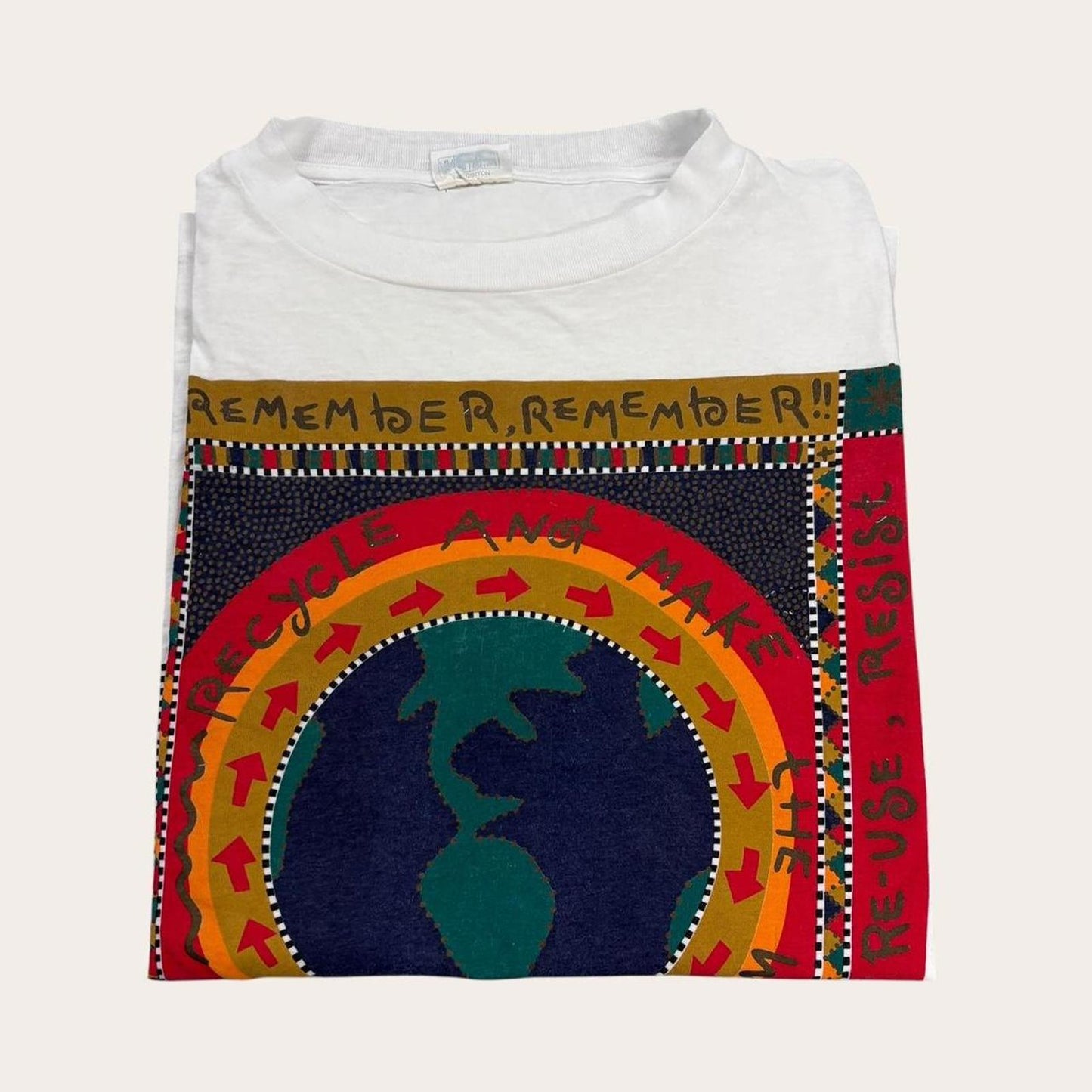 Vintage 90s USA recycle and marks the world go round Earth day nature t-shirt