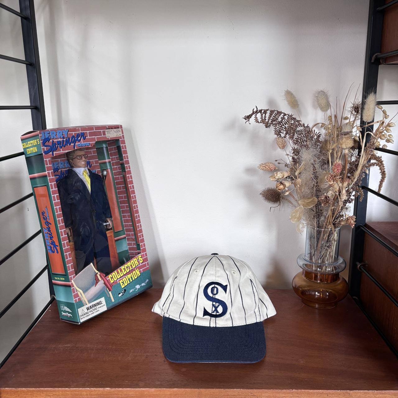 Vintage 90s USA Chicago White Sox MLB pinstripe embroidered baseball cap