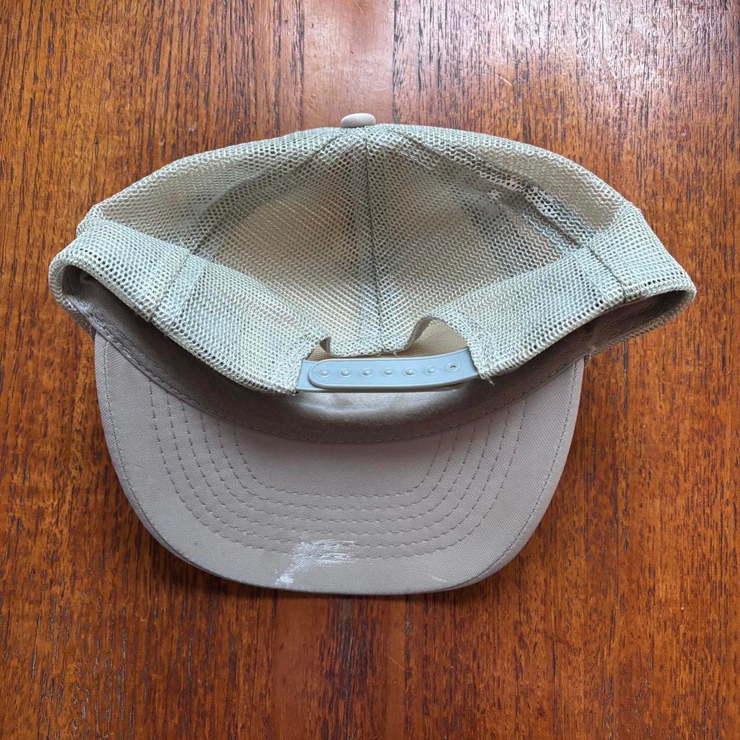 Vintage 90s USA Trauernicht drywall contractor workwear trucker cap