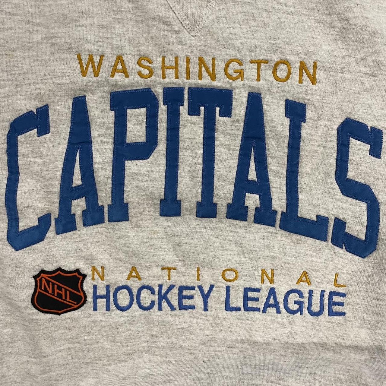 Vintage 90s USA Washington Capitals NHL Ice Hockey graphic sweatshirt