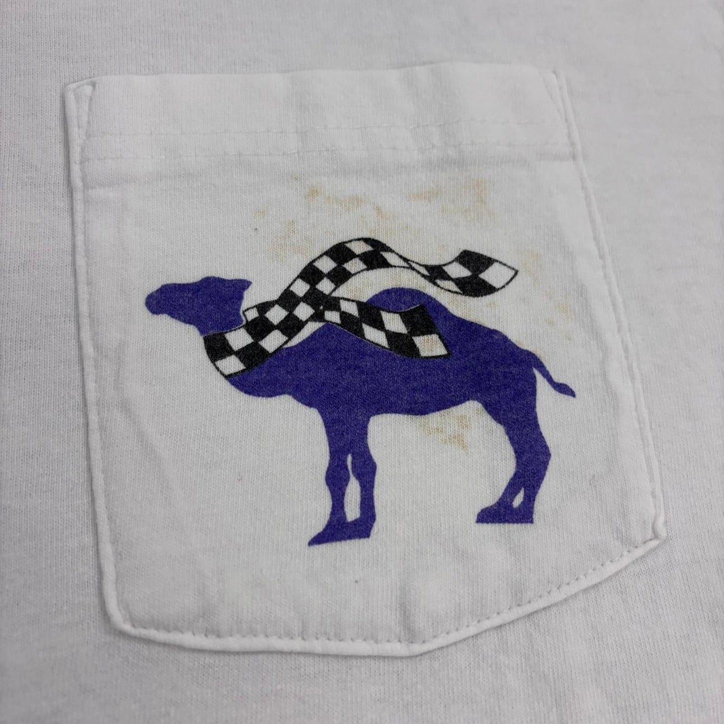 Vintage 90s USA Camel cigarettes motorsport automobile pocket t-shirt