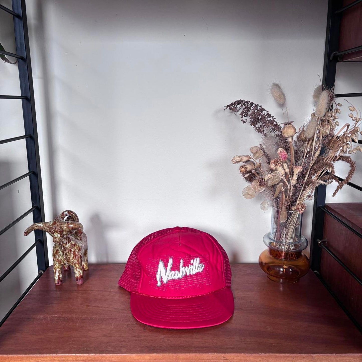 Vintage 90s USA Nashville Tennessee souvenir trucker cap