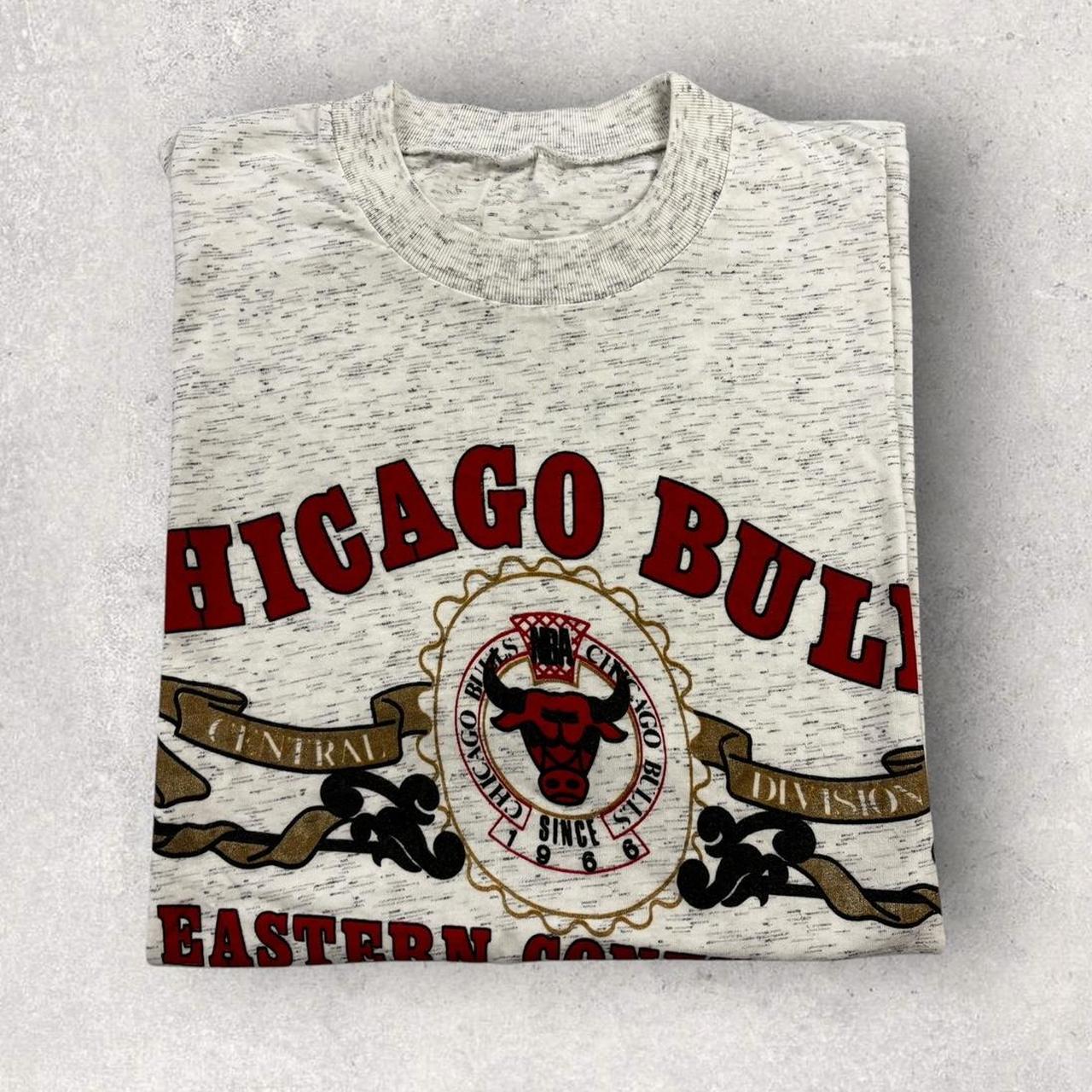 Vintage 90s USA Chicago Bulls NBA basketball bootleg graphic t-shirt