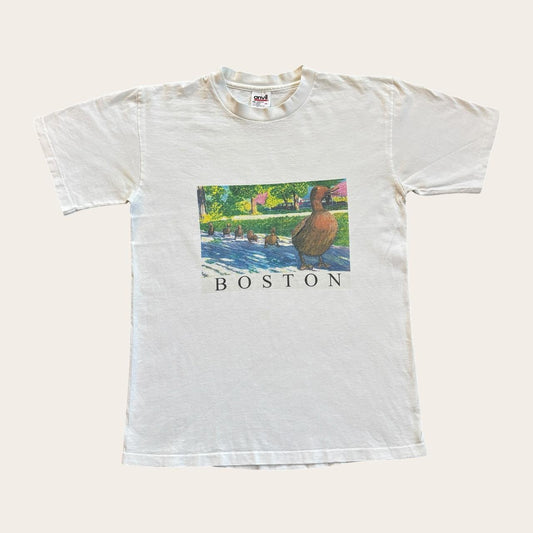 Vintage 90s USA Boston common public garden ducks souvenir t-shirt