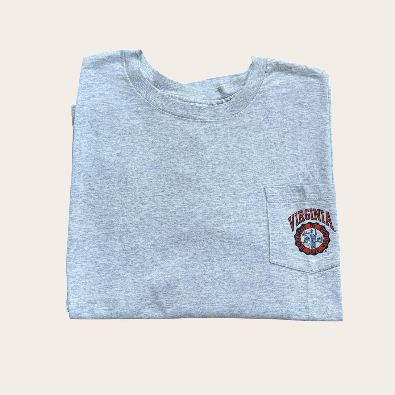 Vintage 90s USA university of Virginia varsity longsleeve pocket t-shirt