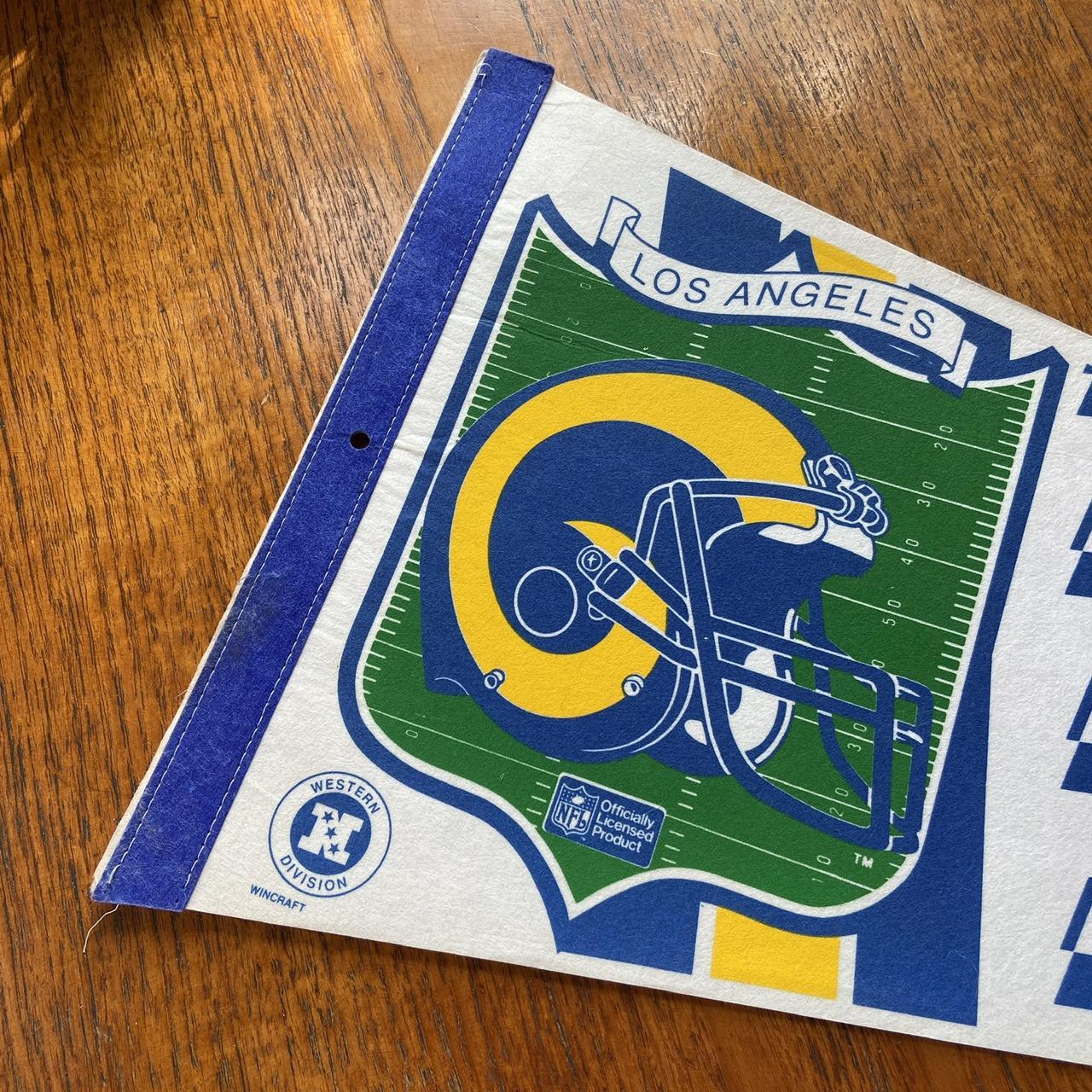 Vintage 90s USA Los Angeles Rams NFL American Football felt pennant