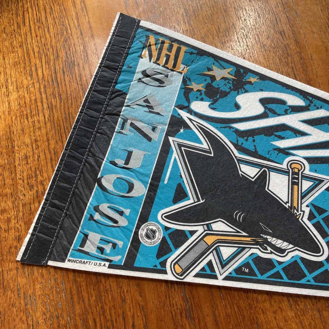 Vintage 90s USA San Jose Sharks NHL ice hockey felt pennant