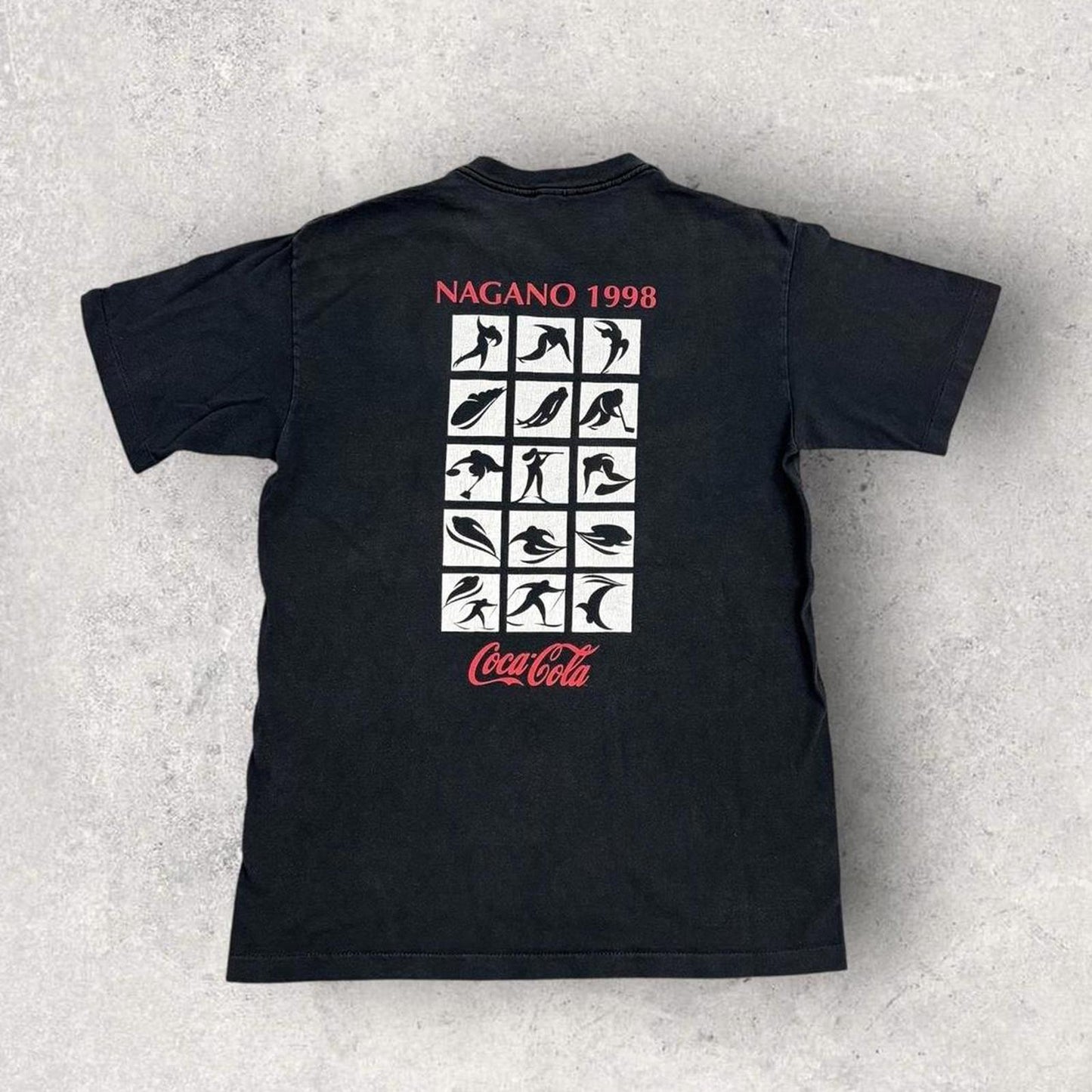 Vintage 90s Nagano Olympics Japan winter games snow sports Coca Cola t-shirt