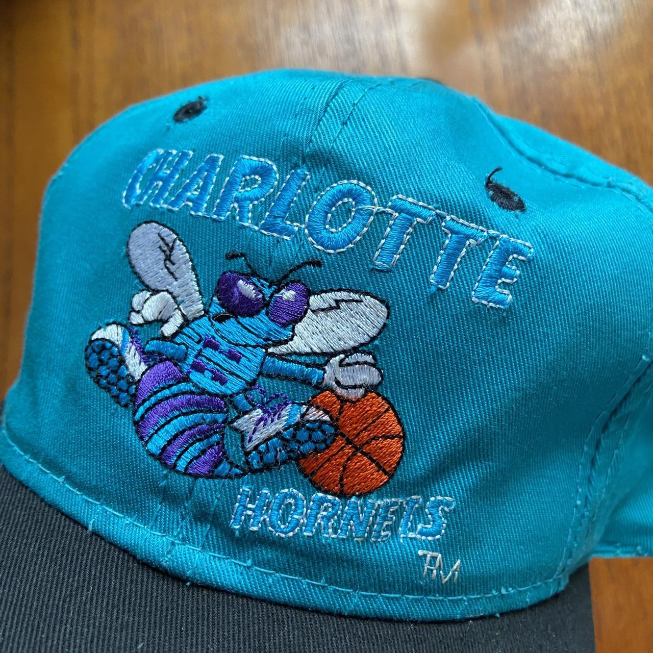 Vintage 90s USA Charlotte Hornets NBA basketball promotional embroidered graphic cap