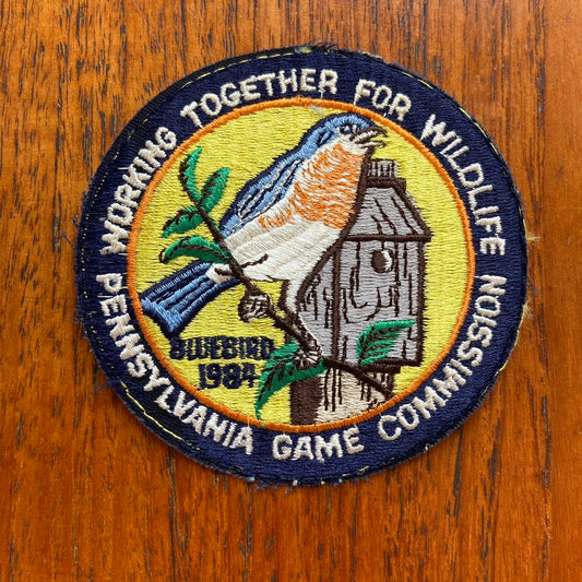 Vintage 80s USA patch Pennsylvania Game Commission bluebird wildlife embroidered sew on badge