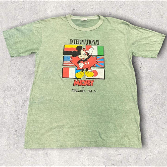 Vintage 90s USA Disney Mickey Mouse in Niagara Falls graphic green t-shirt