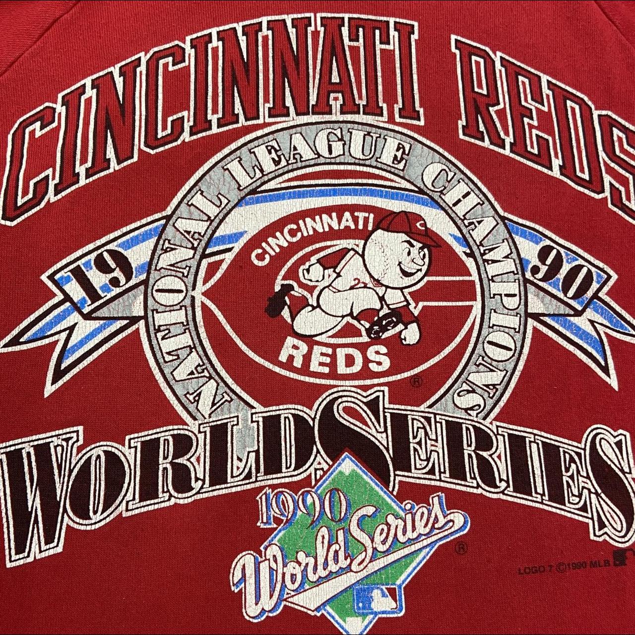 Vintage 90s Cincinnati Reds MLB Baseball champions World Series promotional graphic sweatshirt