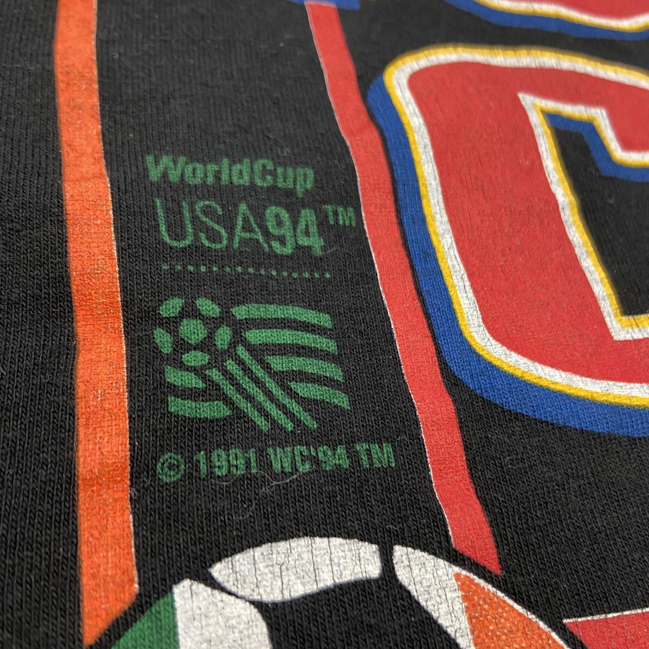 Vintage 90s USA World Cup 94 football tournament promotional graphic t-shirt