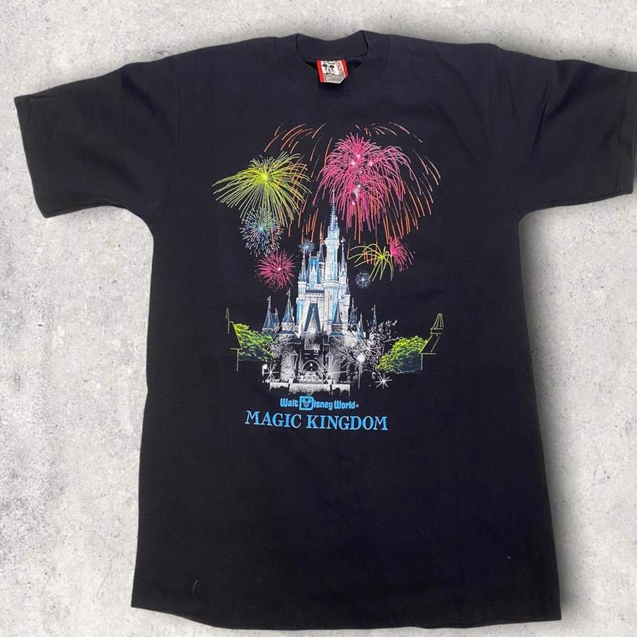 Vintage 90s USA Walt Disney World Magic Kingdom Black T-shirt