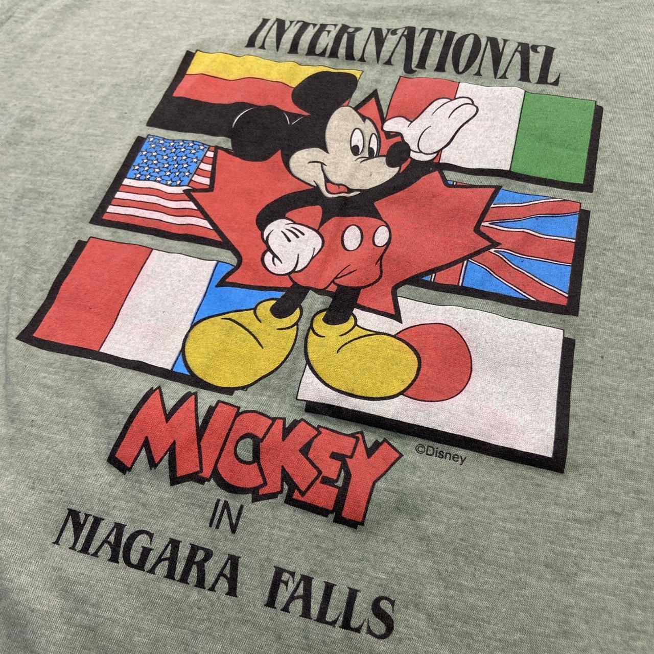 Vintage 90s USA Disney Mickey Mouse in Niagara Falls graphic green t-shirt