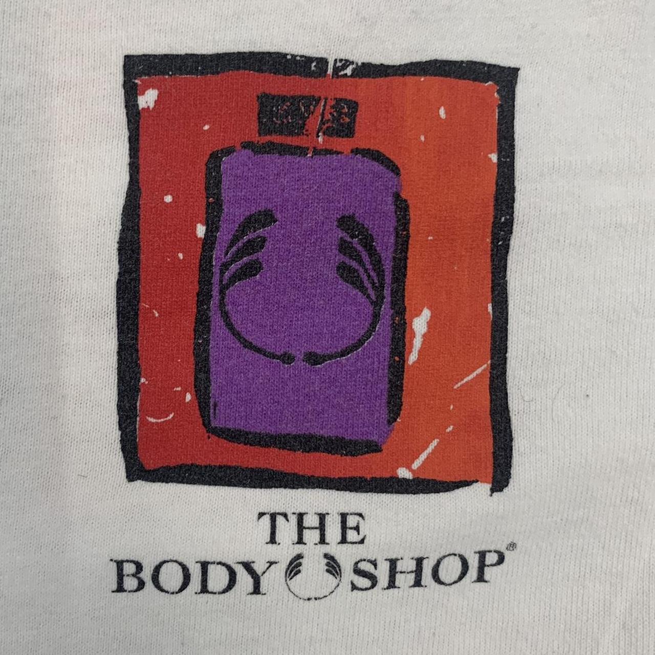 Vintage Y2K 2000s The Body Shop reuse refill recycle promotional graphic t-shirt