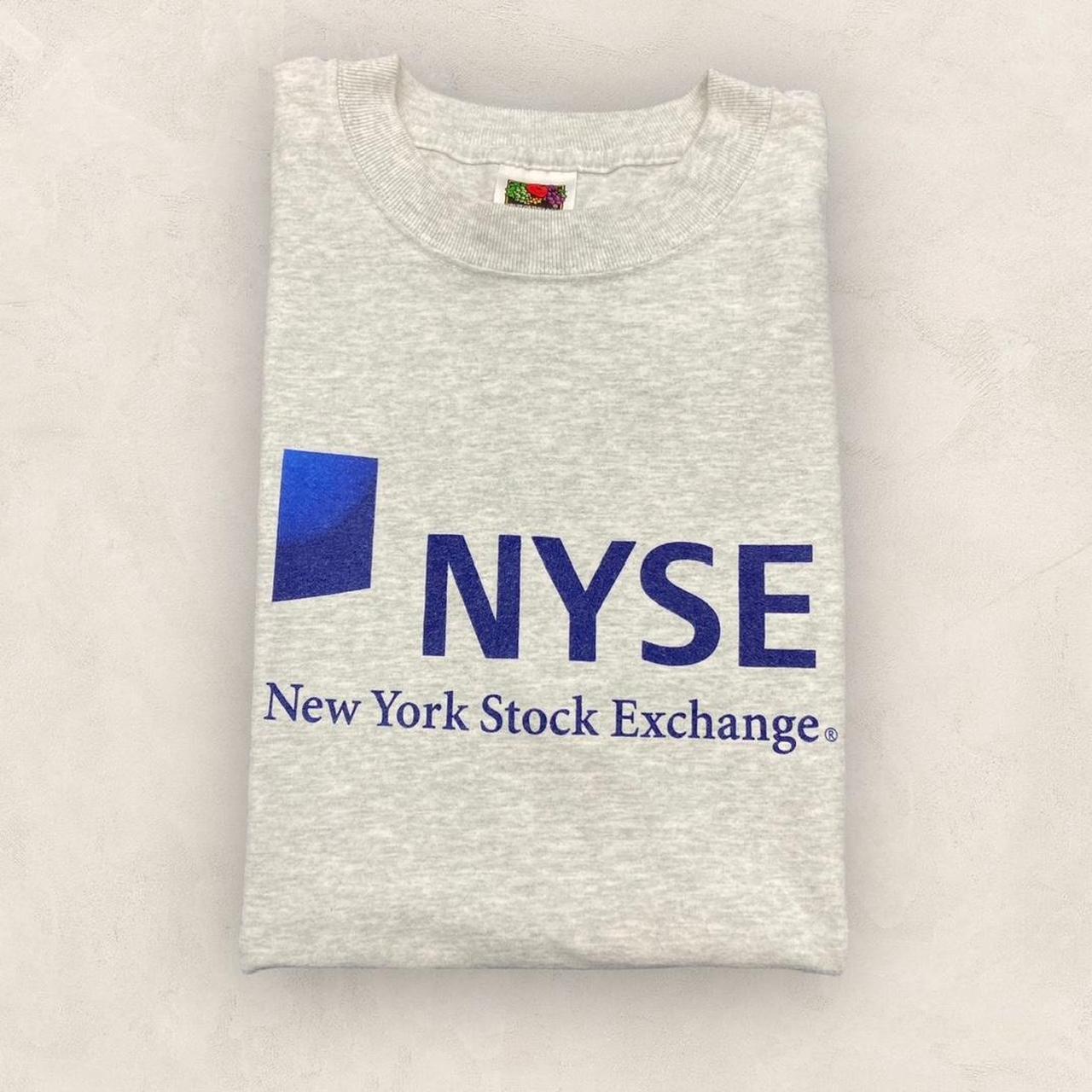 Vintage Y2K 2000s New York Stock Exchange Wall Street promotional graphic t-shirt