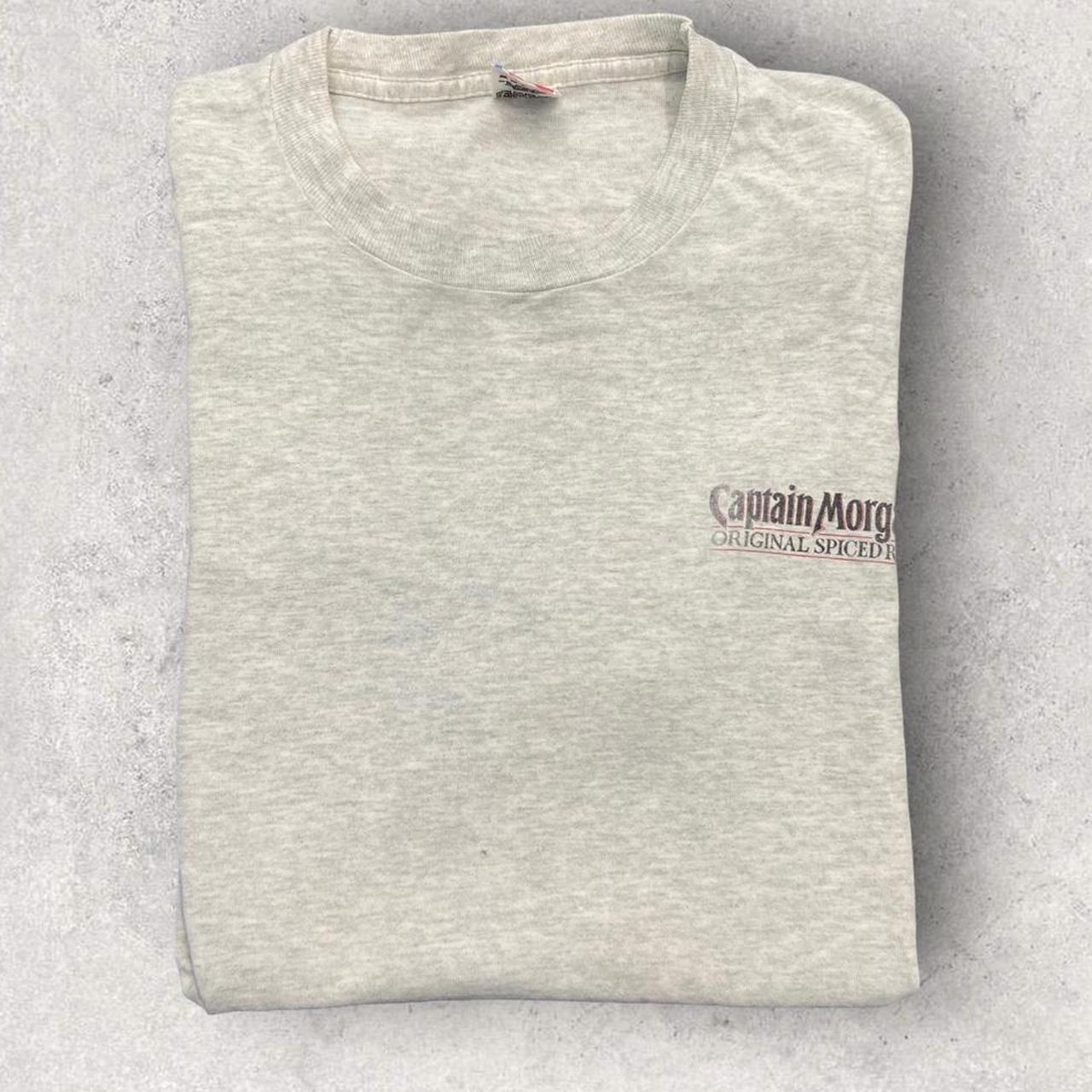 Vintage 90s Captain Morgan Spiced Rum alcohol ‘call for the captain’ promotional graphic t-shirt