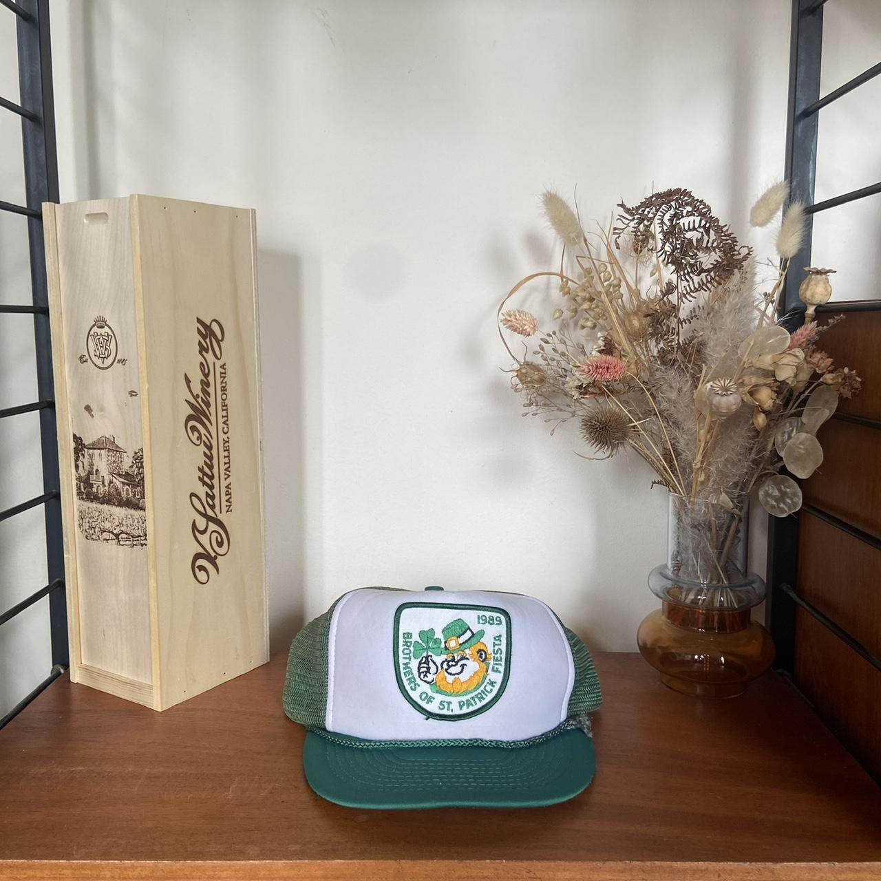 Vintage 80s USA brothers of St Patrick fiesta leprechaun promotional graphic trucker cap