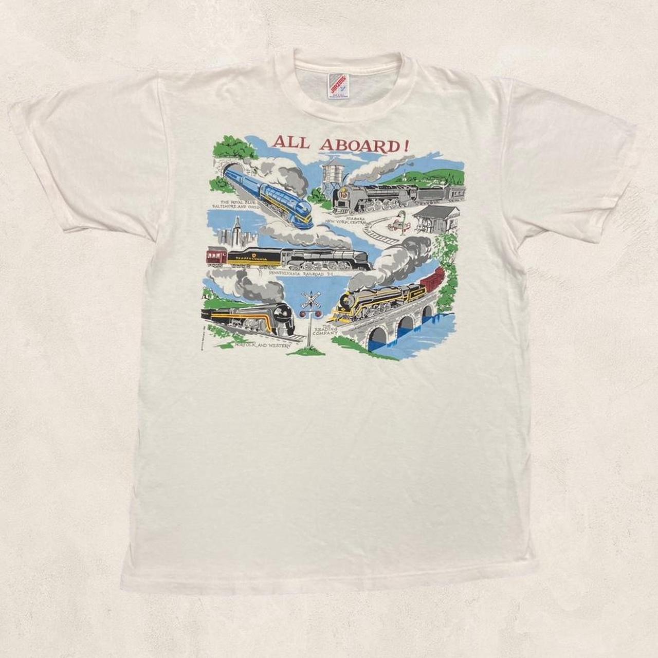 Vintage 90s USA ‘All Aboard’ steam trains railroad graphic t-shirt