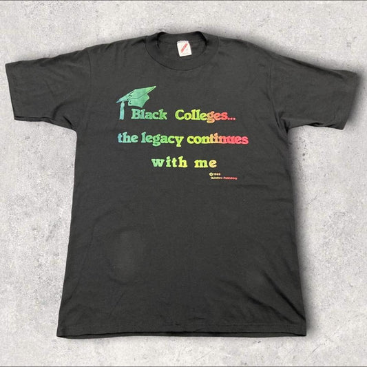 Vintage 80s/90s USA black colleges graphic black t-shirt