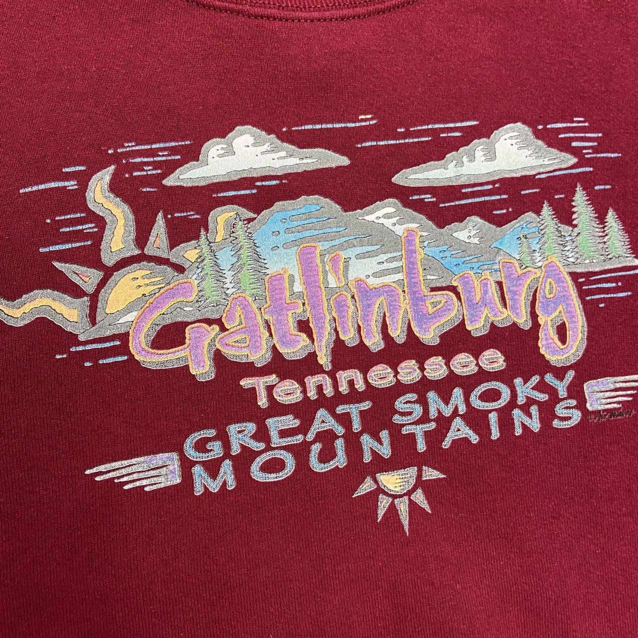 Vintage 2000s Y2K Gatlinburg Tennessee great smoky mountains promotional graphic sweatshirt