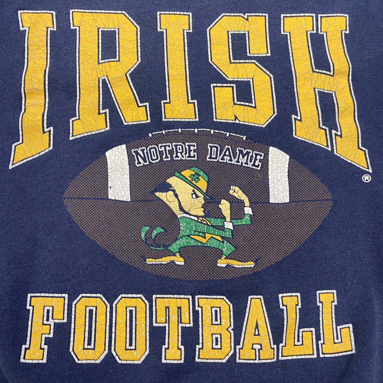 Vintage 90s USA Notre Dame Football fighting Irish NFL promotional graphic sweatshirt