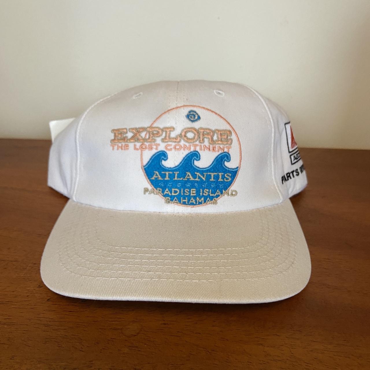 Vintage Y2K 2000s Atlantis paradise island Bahamas graphic cap