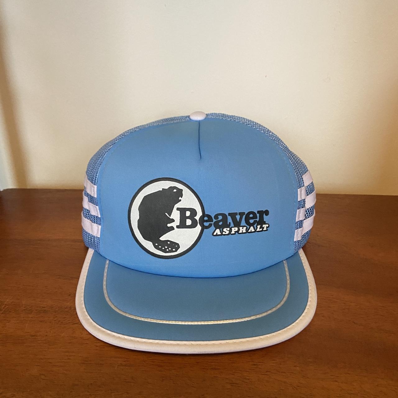 Vintage 90s beaver asphalt construction Canada graphic blue trucker cap