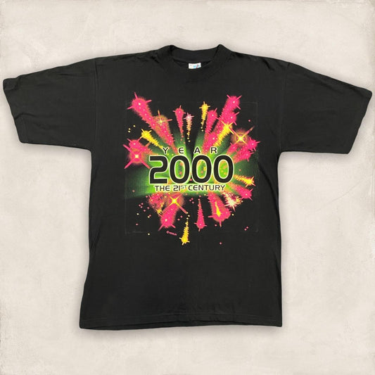 Vintage 90s/2000 ‘the millennium’ celebration fireworks graphic black t-shirt