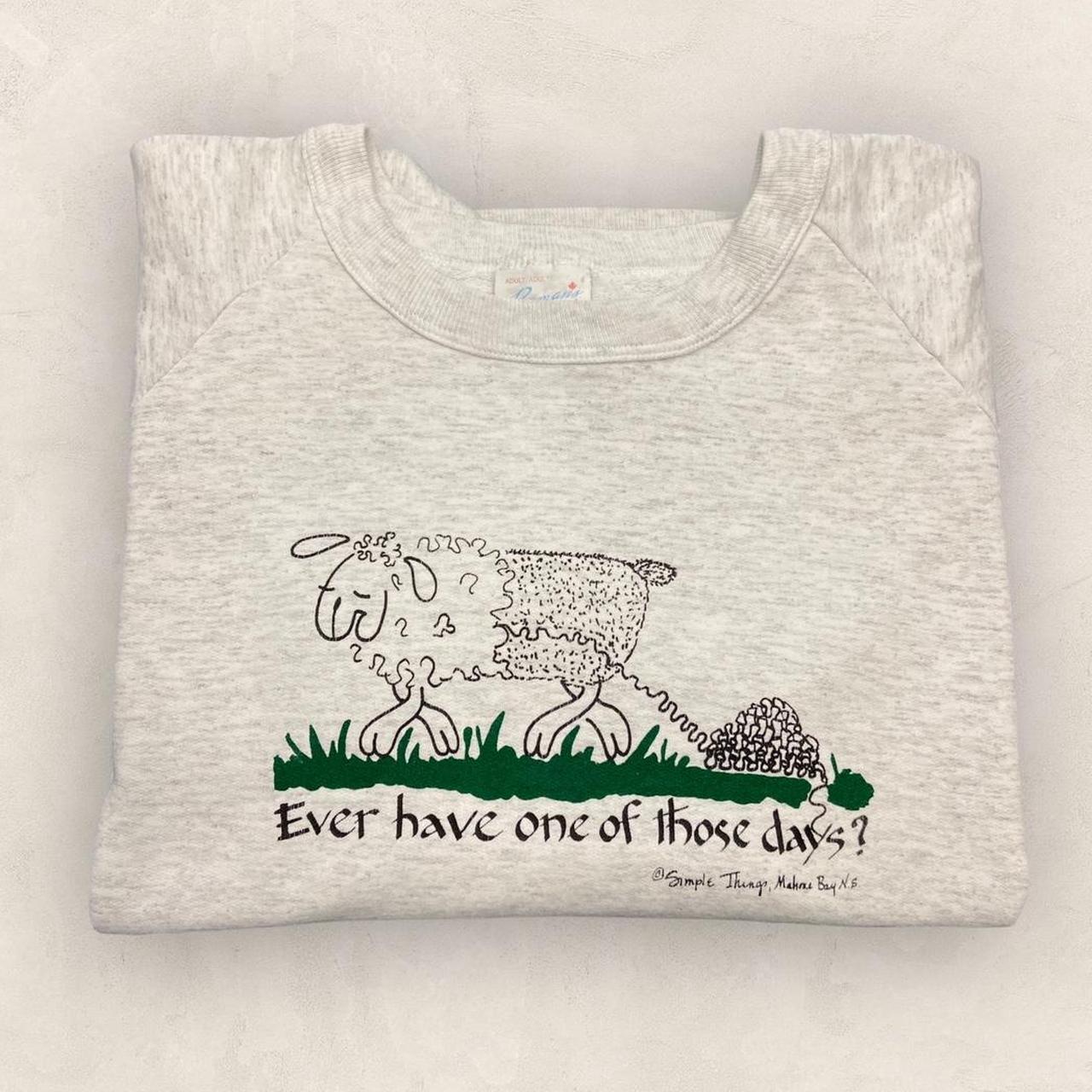 Vintage 90s canada nature sheep humour slogan mahone bay Nova Scotia promotional graphic sweatshirt