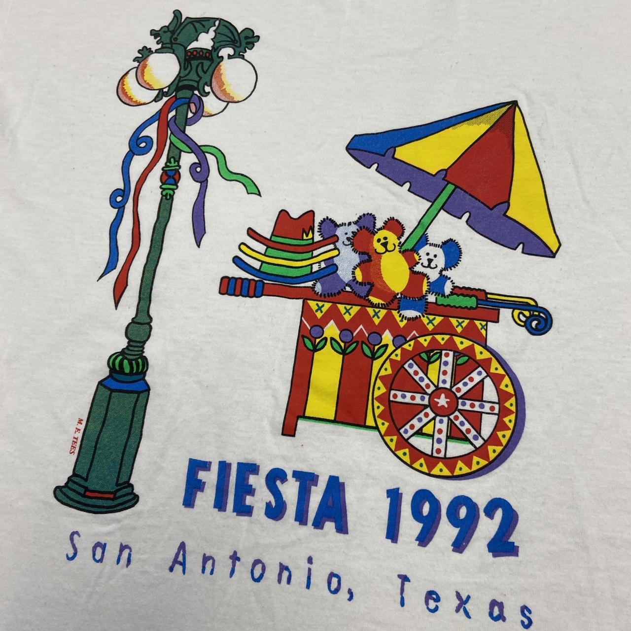 Vintage 90s USA San Antonio Texas Fiesta 92 graphic white t-shirt