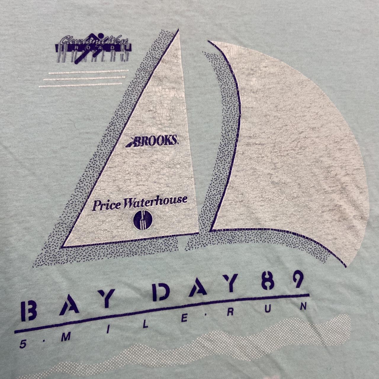 Vintage 80s USA bay day run 89 single stitch graphic t-shirt