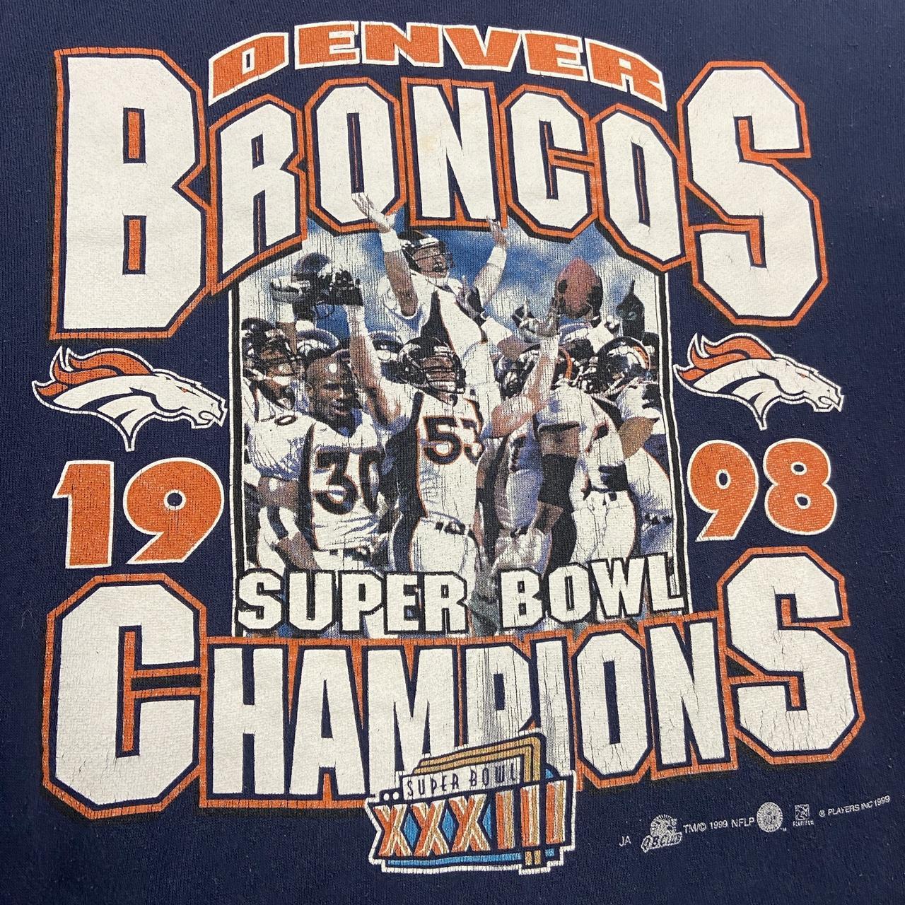 Vintage 90s USA Denver Broncos Super Bowl 33 Champions NFL promotional graphic sweatshirt