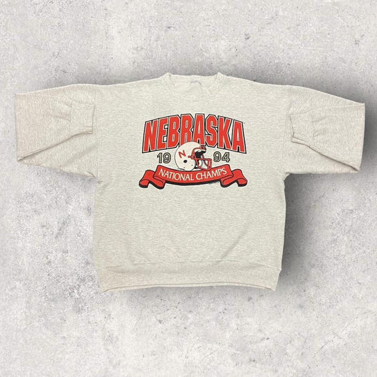 Vintage 90s USA Nebraska Cornhuskers national champions promotional graphic sweatshirt