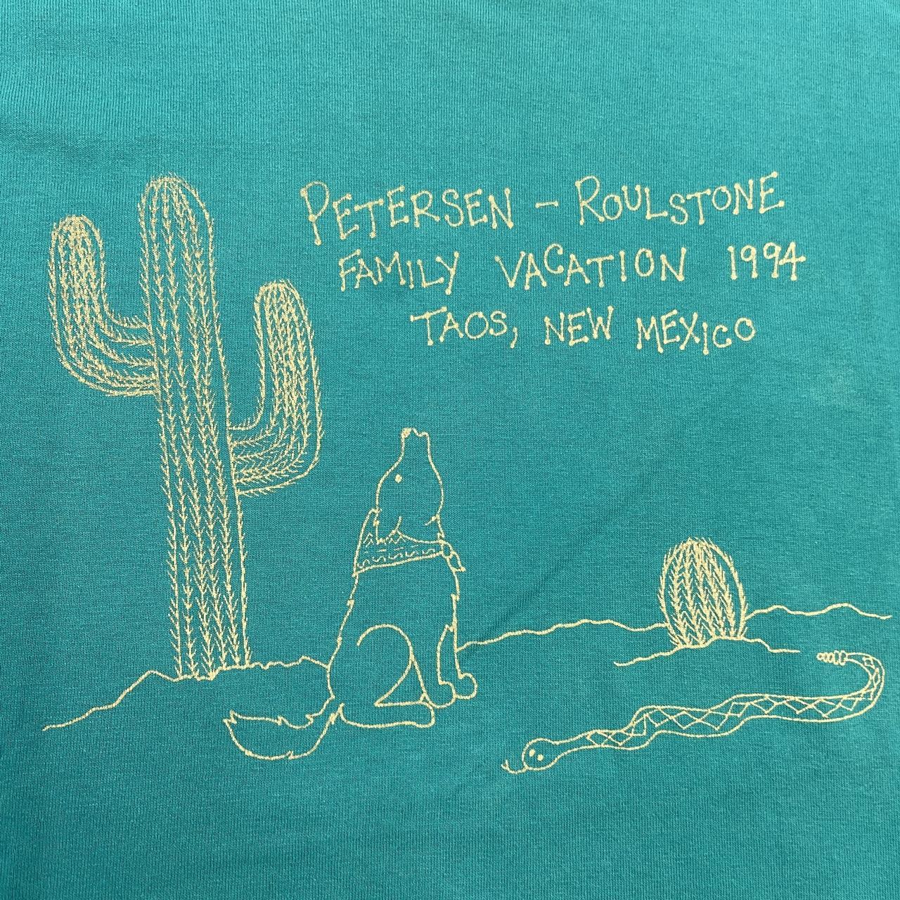 Vintage 90s USA family vacation Taos New Mexico wildlife Desert cactus graphic t-shirt