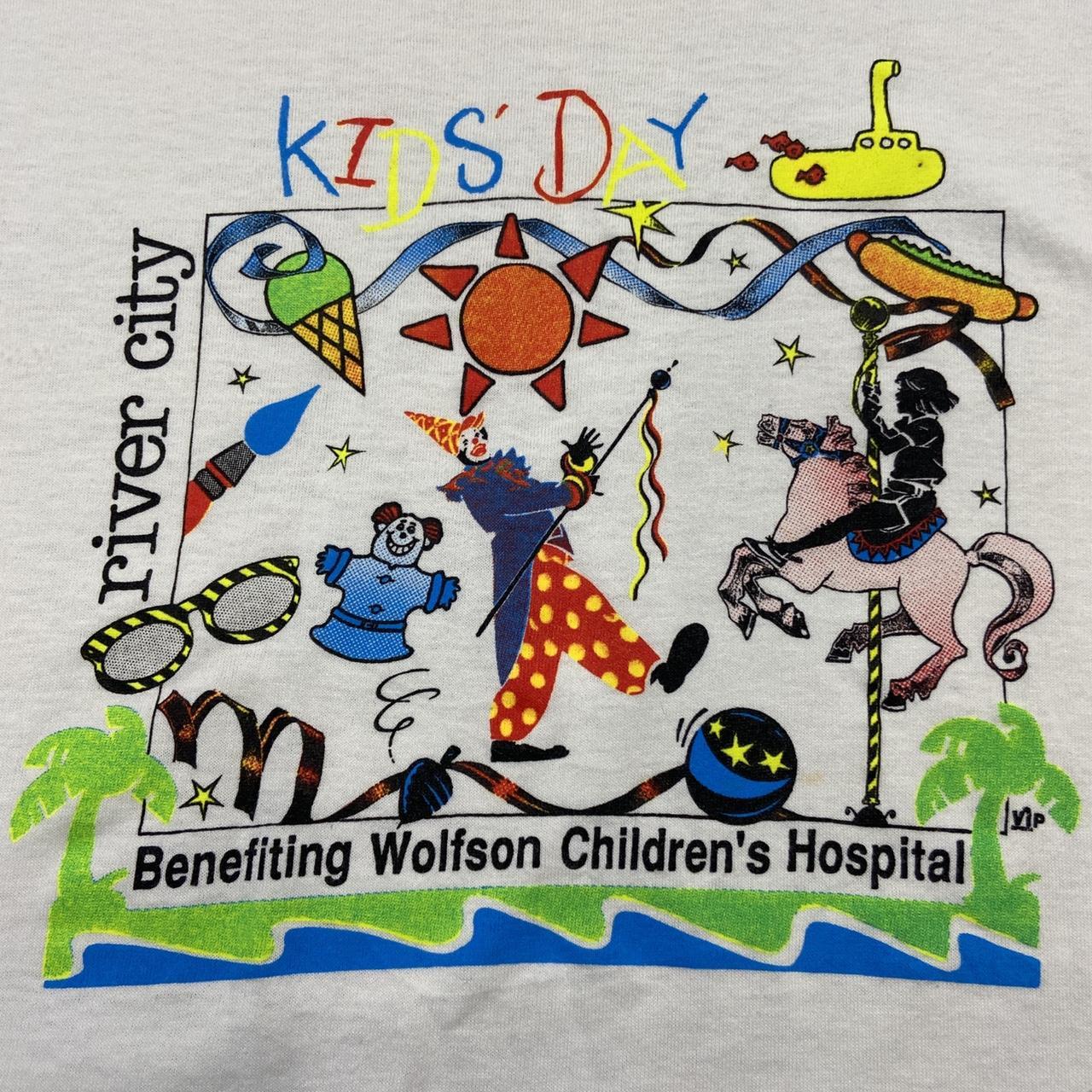 Vintage 90s USA Kids Day children’s hospital river city graphic white t-shirt