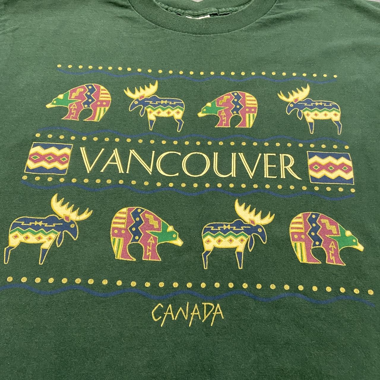 Vintage 90s Canada Vancouver nature wildlife animals graphic t-shirt