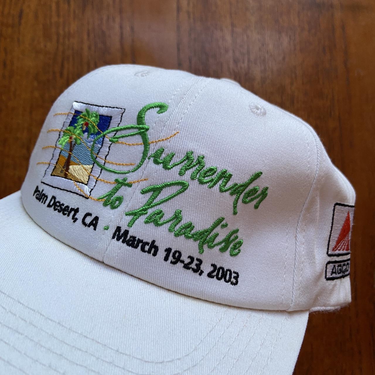 Vintage Y2K 2000s ‘surrender to paradise’ palm desert California hotel tourist souvenir graphic cap