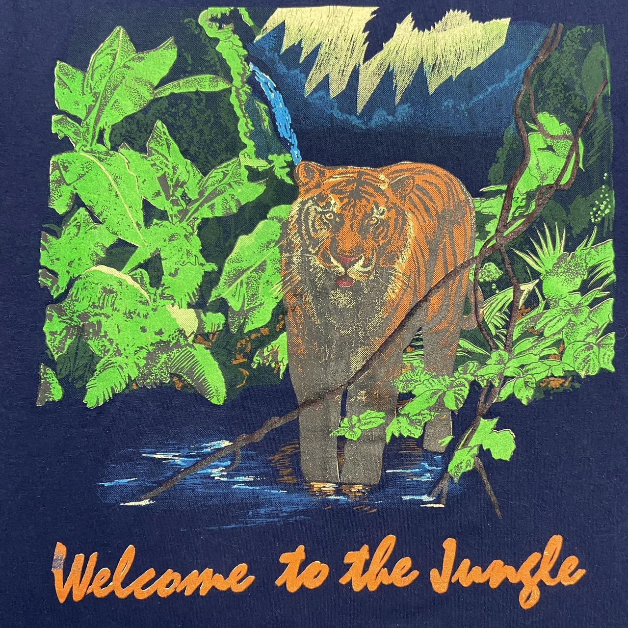 Vintage 90s USA tiger welcome to the jungle nature wildlife graphic t-shirt