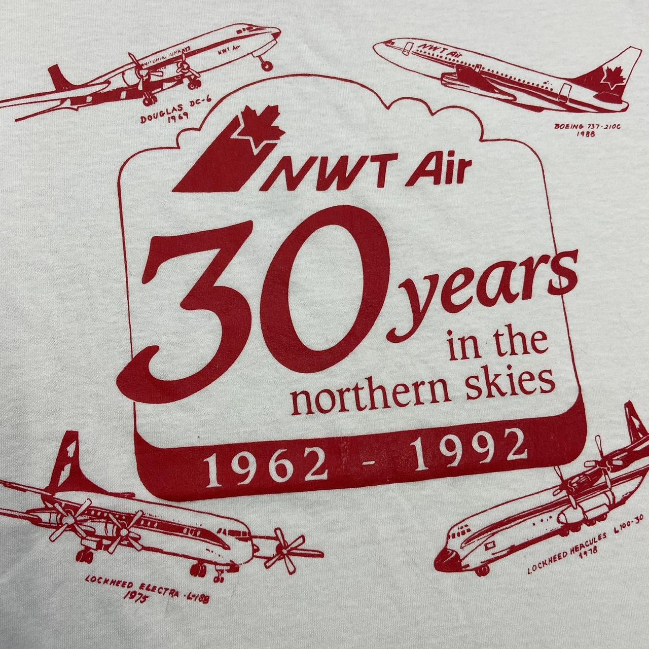 Vintage 90s NWT air Canada flying aeroplane promotional graphic t-shirt