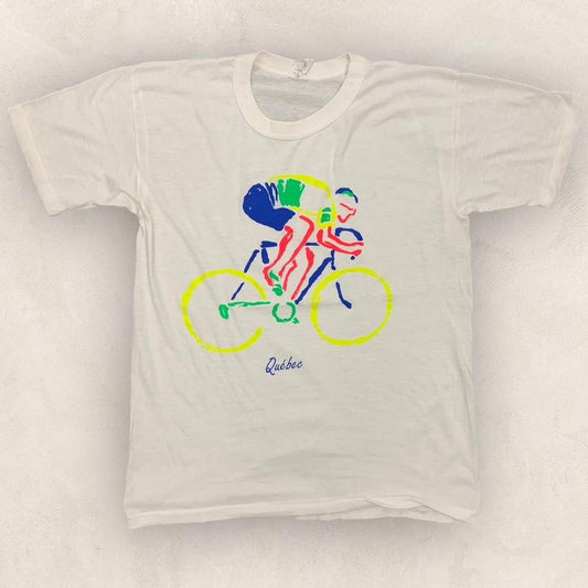 Vintage 90s Quebec Canada cycling promotional graphic t-shirt