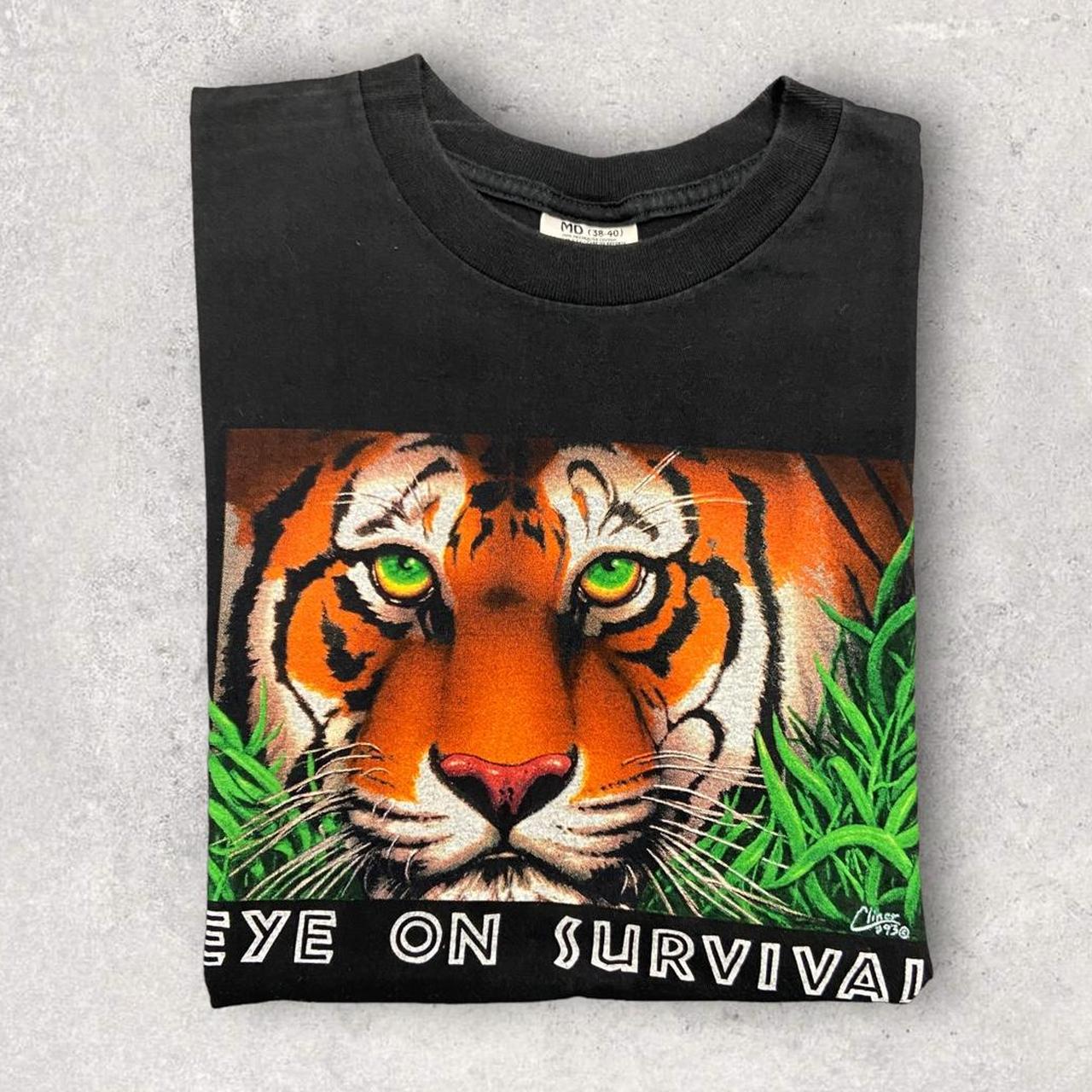 Vintage 90s USA tiger eyes on survival nature wildlife human-I-tees graphic t-shirt