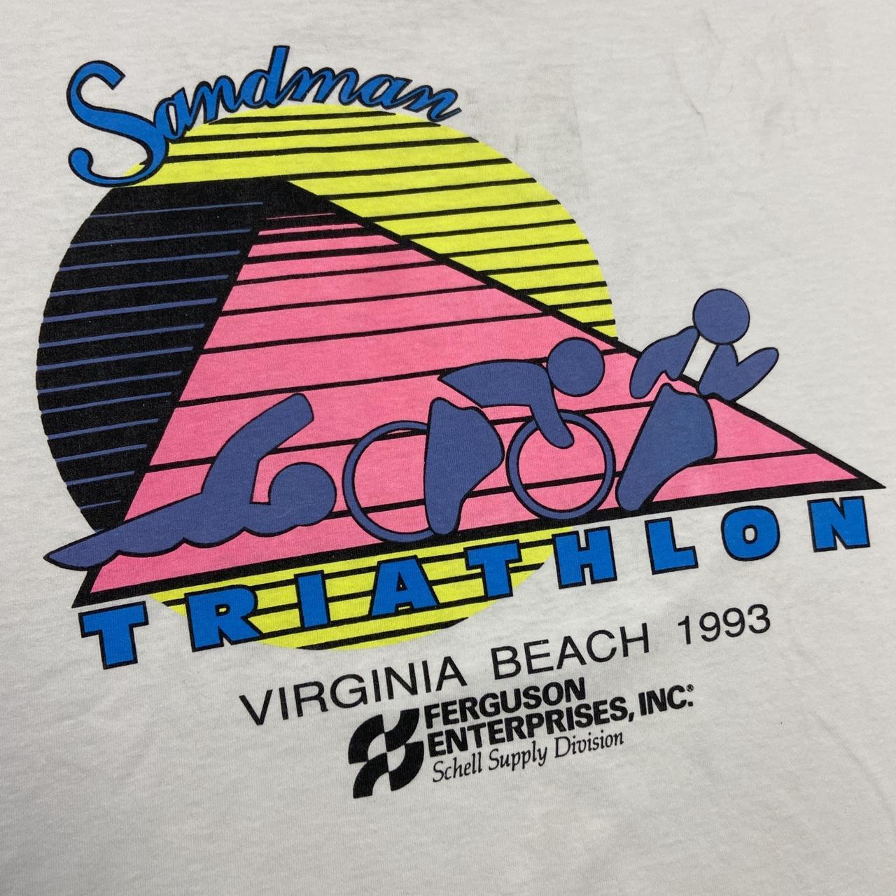 Vintage 90s USA Sandman Triathlon race Virginia beach 93 promotional graphic t-shirt