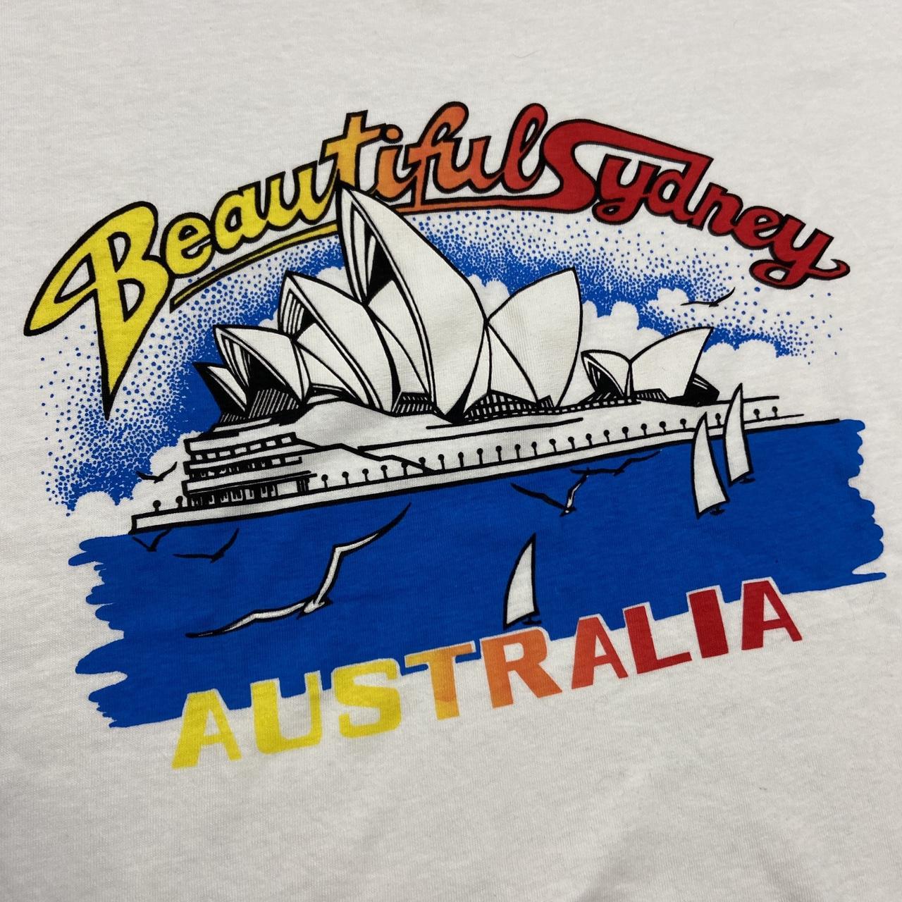 Vintage 90s Sydney opera house Australia promotional graphic t-shirt