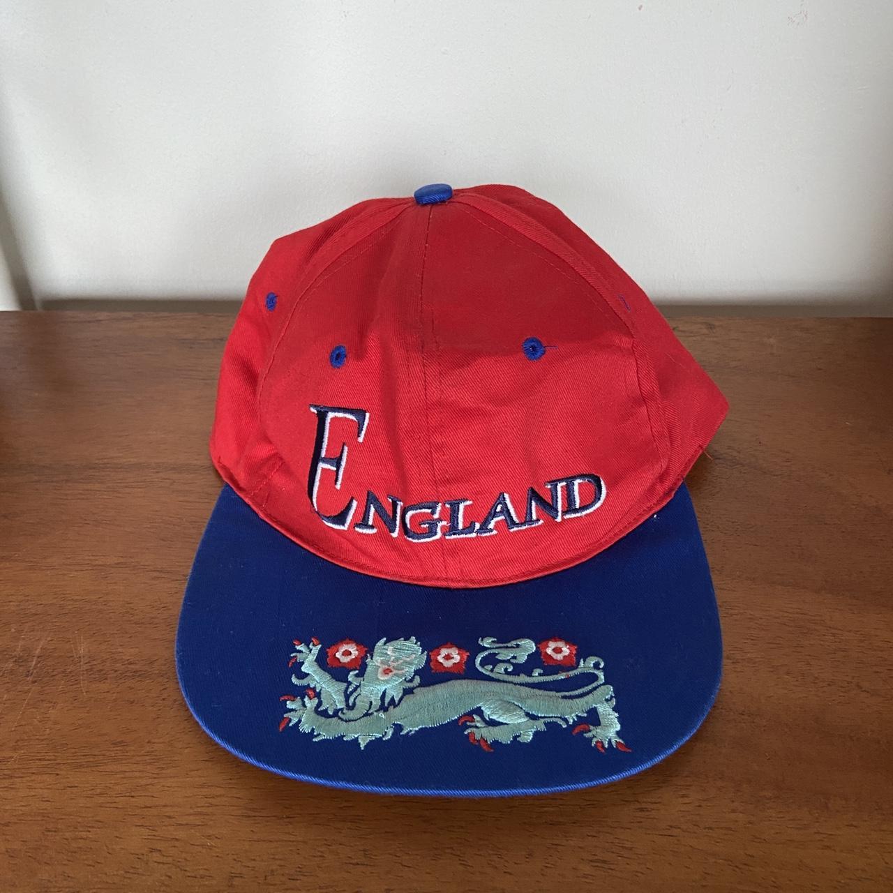 Vintage 90s England football three lions graphic red/blue cap