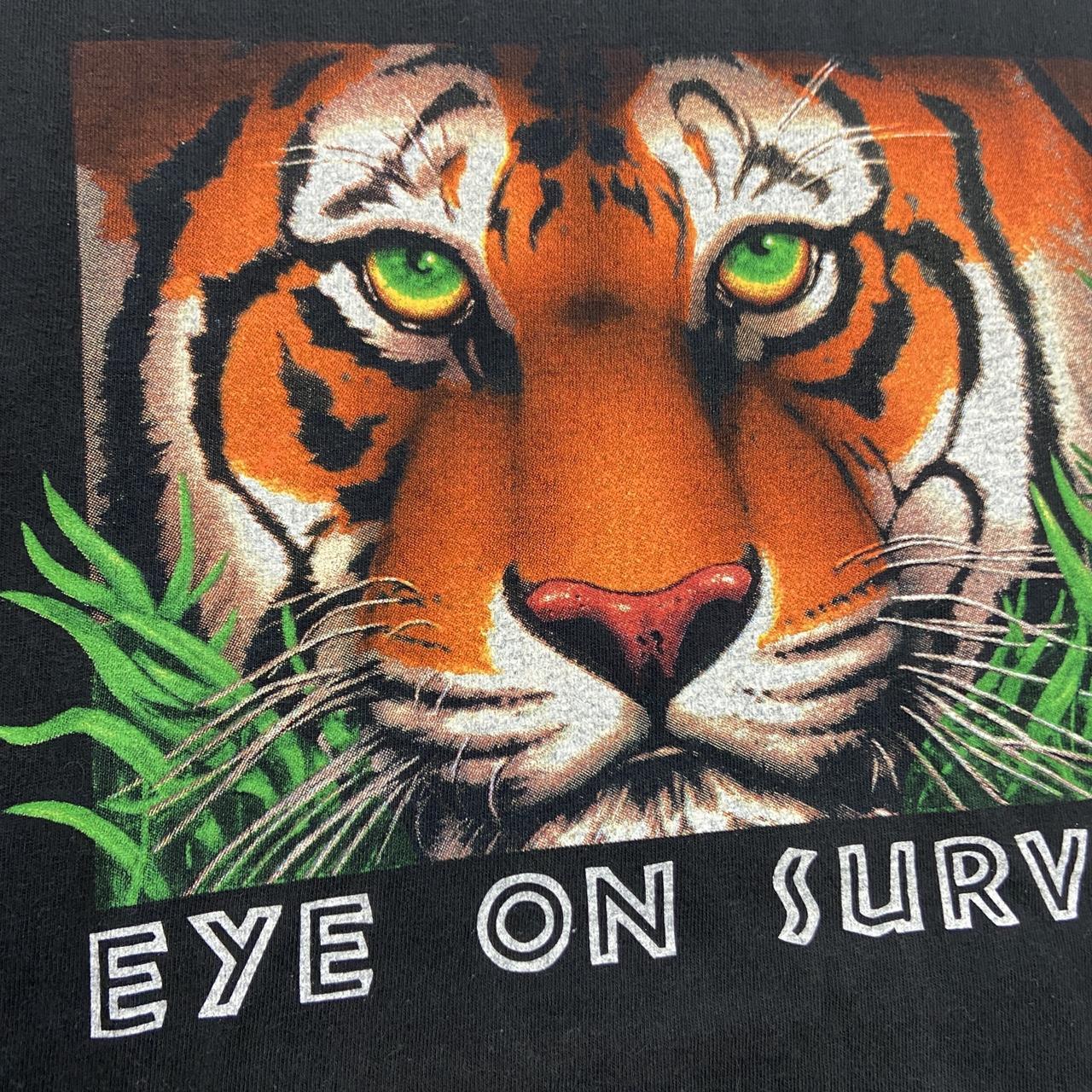 Vintage 90s USA tiger eyes on survival nature wildlife human-I-tees graphic t-shirt