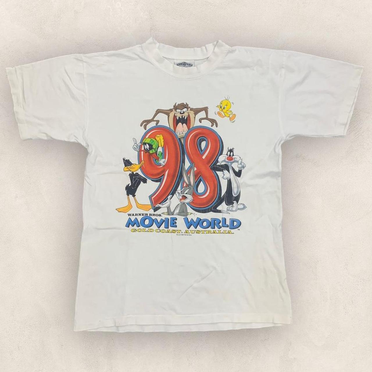 Vintage 90s USA Warner Bros looney tunes Movie World Gold Coast Australia graphic t-shirt