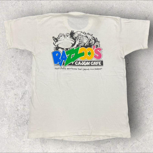 Vintage 90s USA Razzoo’s Cajun cafe Dallas Fort Worrh Texas barbecue BBQ promotional graphic t-shirt