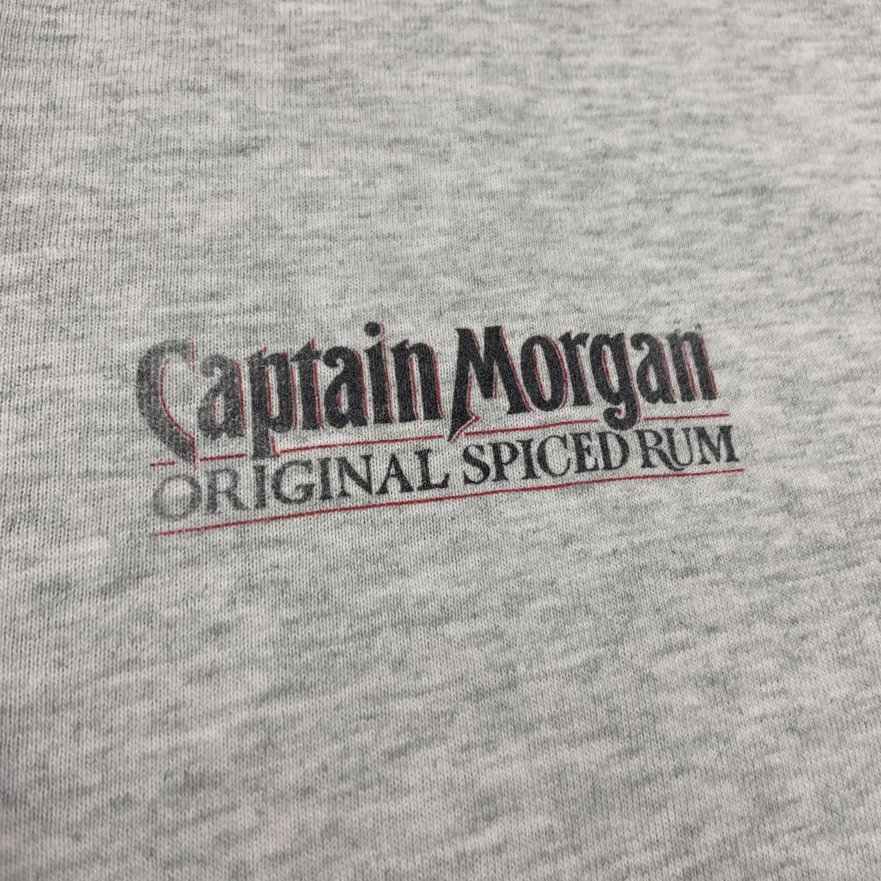 Vintage 90s Captain Morgan Spiced Rum alcohol ‘call for the captain’ promotional graphic t-shirt